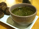 Rinderhackbällchen mit Chimichurri-Sauce - Rezept