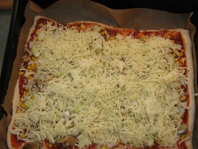 Pizza aus der Dose - Rezept - Bild Nr. 2