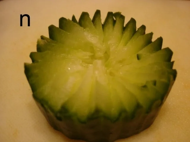 Rezept: Schneiden, schaben, verzieren und garnieren Bild Nr. 28 Schneiden, schaben, verzieren und garnieren - Rezept - Bild Nr. 28