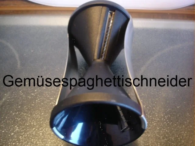 Rezept: Schneiden, schaben, verzieren und garnieren Bild Nr. 195 Schneiden, schaben, verzieren und garnieren - Rezept - Bild Nr. 195