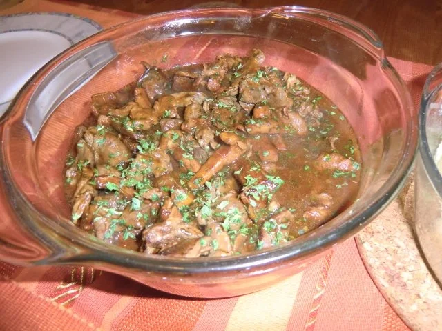 Rehragout mit Pfifferlingen an Kartoffelknödeln - Rezept - Bild Nr. 4