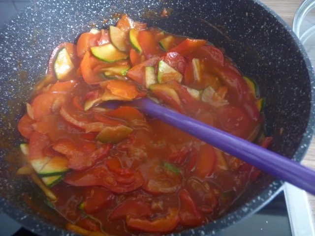 Rezept: Fleischlose : Schnelle Pfanne ohne Fleisch Bild Nr. 3 Fleischlose : Schnelle Pfanne ohne Fleisch - Rezept - Bild Nr. 3