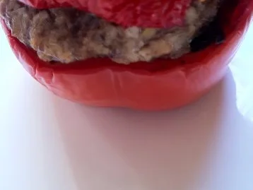 gefüllte Paprikaschoten.. mit Tomatensoße.. - Rezept - Bild Nr. 5