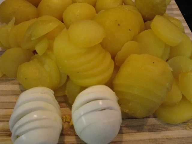 Rezept: Bacalhao à Gomes de Sá Bild Nr. 3 Bacalhao à Gomes de Sá - Rezept - Bild Nr. 3