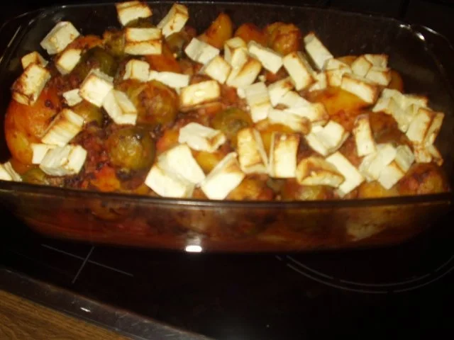 Rezept: Kartoffel-Rosenkohl-Auflauf "Akropolis" Kartoffel-Rosenkohl-Auflauf "Akropolis" - Rezept