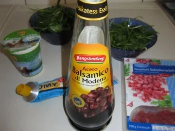 Rezept: Warmer Rucola-Tomaten-Salat Bild Nr. 4 Warmer Rucola-Tomaten-Salat - Rezept - Bild Nr. 4