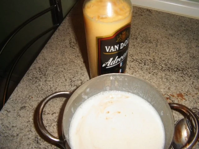 Eierlikör-Espresso-Nocken - Rezept - Bild Nr. 7