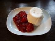 Dessert: Joghurtdessert mit beschwipster roter Grütze - Rezept