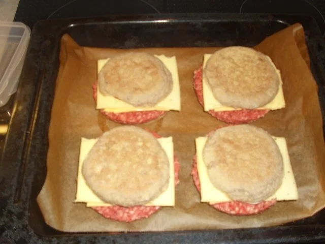 Rezept: Cheesburger Bild Nr. 6 Cheesburger - Rezept - Bild Nr. 6