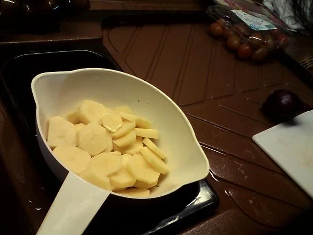 Rezept: Kartoffel-Hähnchen-Pfanne Bild Nr. 4 Kartoffel-Hähnchen-Pfanne - Rezept - Bild Nr. 4