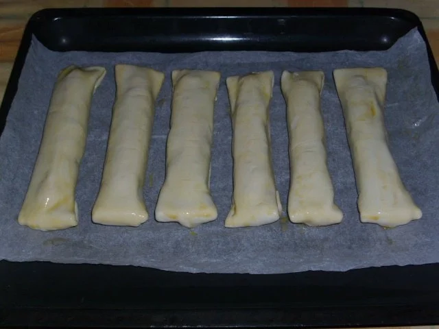 Blätterteig Berner Würstel - Rezept