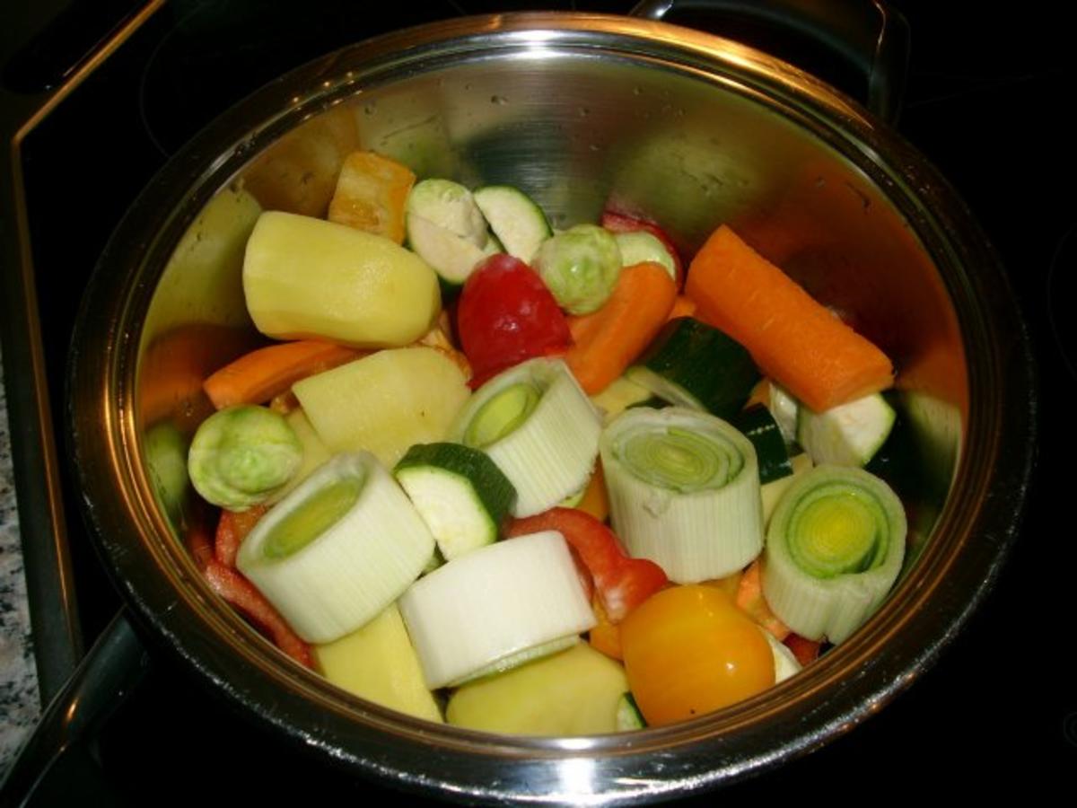 Gemüsetopf mit Schmelzhaube - Rezept - Bild Nr. 2