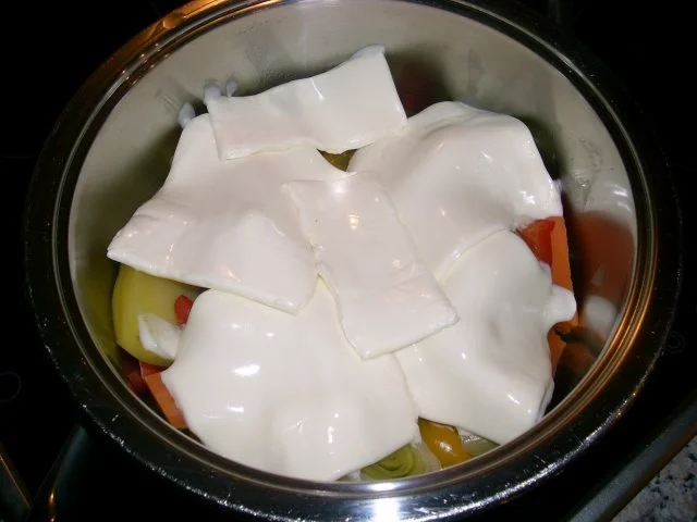 Rezept: Gemüsetopf mit Schmelzhaube Bild Nr. 3 Gemüsetopf mit Schmelzhaube - Rezept - Bild Nr. 3