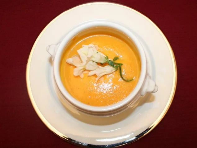 Terlaner Weinsüppchen - Rezept