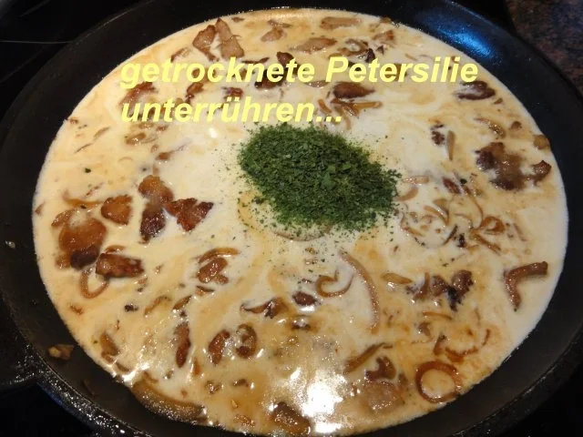 Fleisch:   GESCHNETZELTES in Zwiebel-Sahne-Sauce - Rezept - Bild Nr. 7