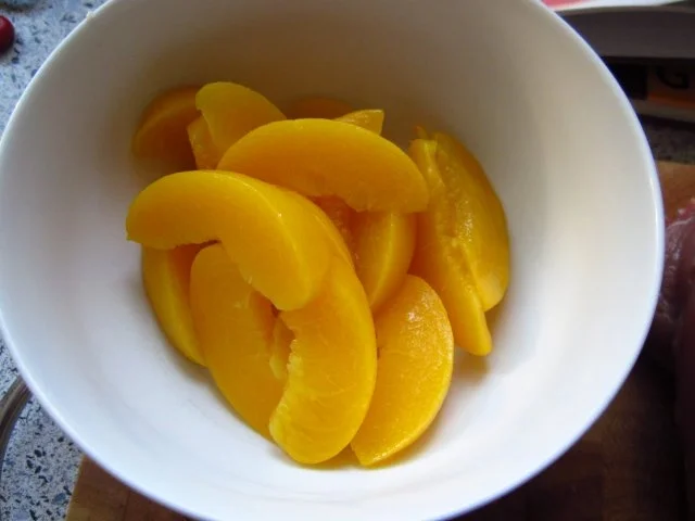 Schweinefilet mit Pfirsichen - Rezept - Bild Nr. 3