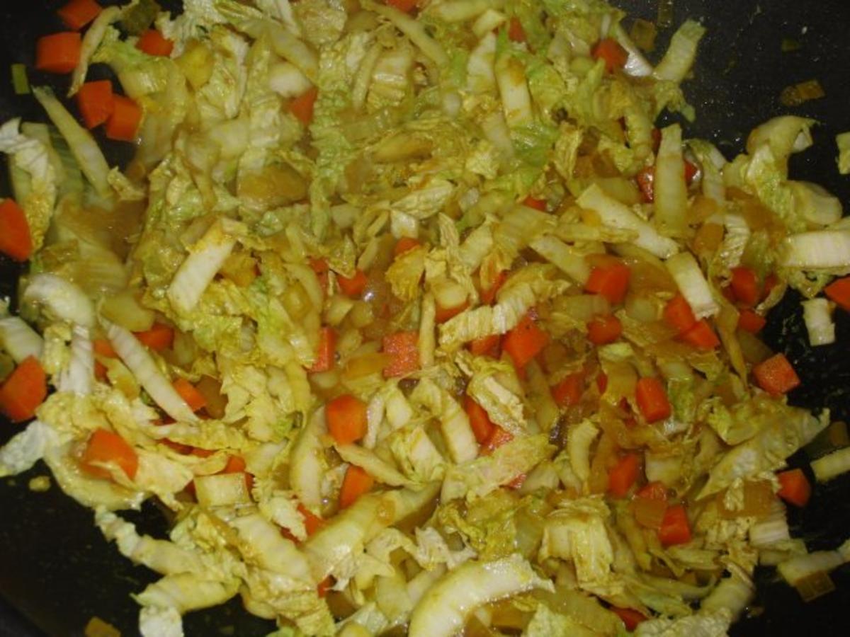 Vegetarisch : Chinakohl, Wintergemüse, Ananas mit köstlichen Currysud auf Kokos-Reis - Rezept - Bild Nr. 9