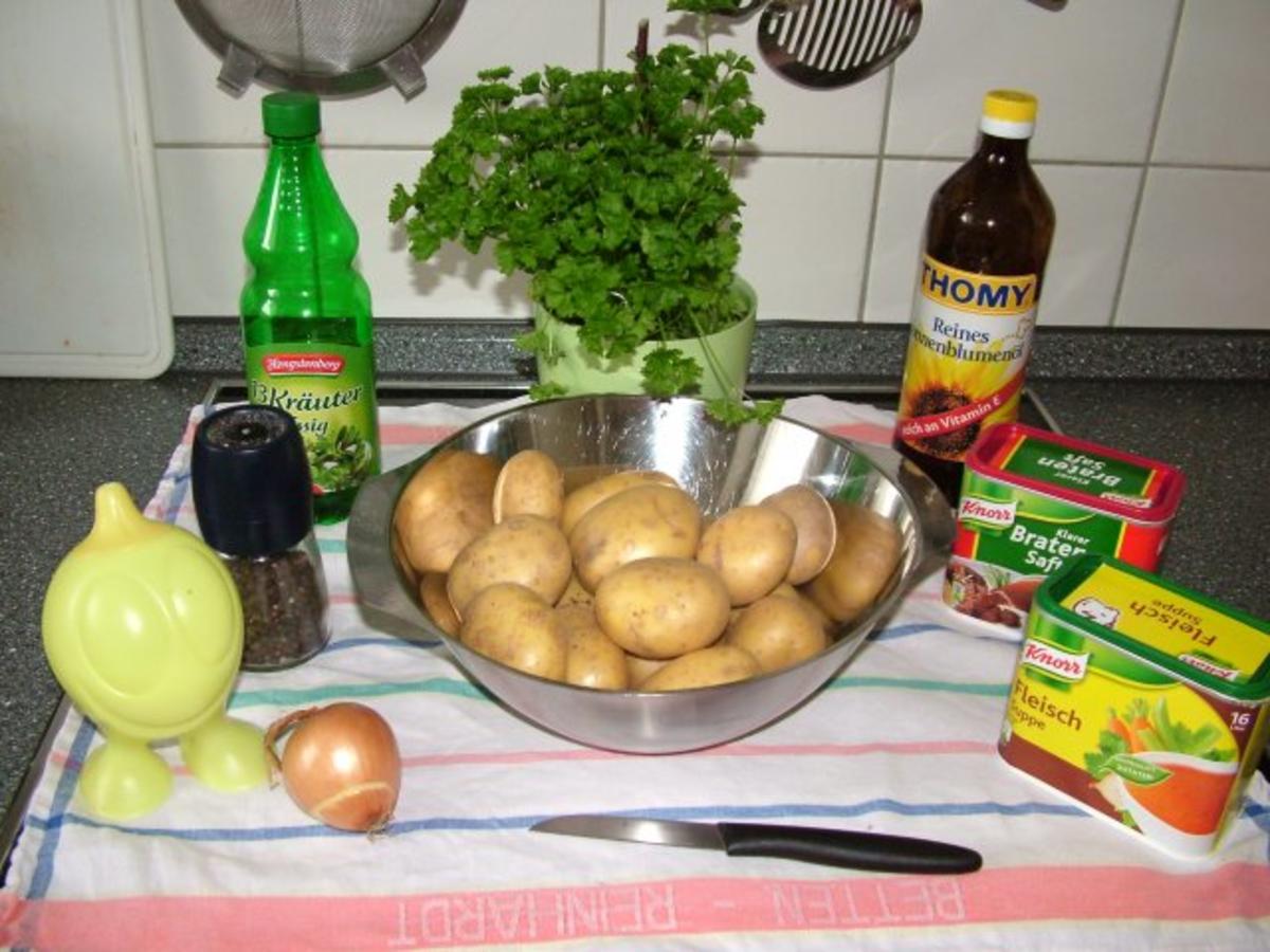 Kartoffelsalat - " Schwäbisch " - Rezept - Bild Nr. 2