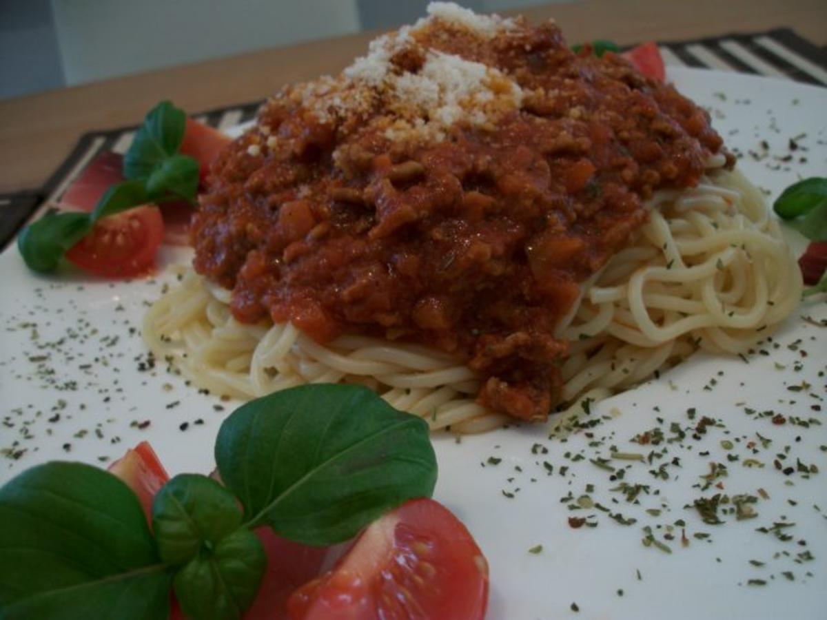 Spaghetti  Bolonese aller Andy Norddeutsche Art.....mit einem hauch Italia...Grana Padano - Rezept - Bild Nr. 2