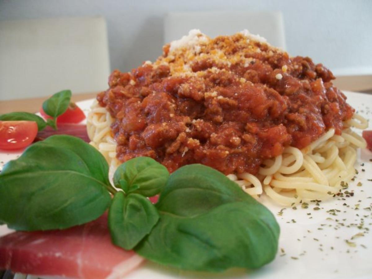 Spaghetti  Bolonese aller Andy Norddeutsche Art.....mit einem hauch Italia...Grana Padano - Rezept - Bild Nr. 7
