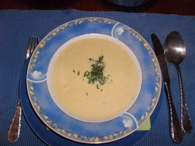 Feta-Hackbraten, Knoblauchsoße und provenzalische Tomaten - Rezept - Bild Nr. 18