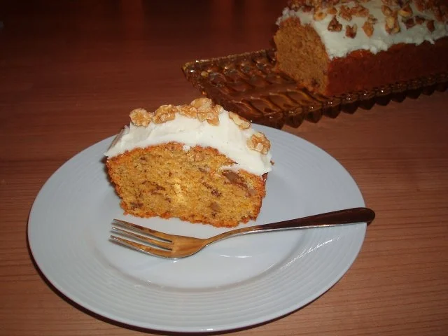 Karotten-Walnuss-Kuchen - Rezept