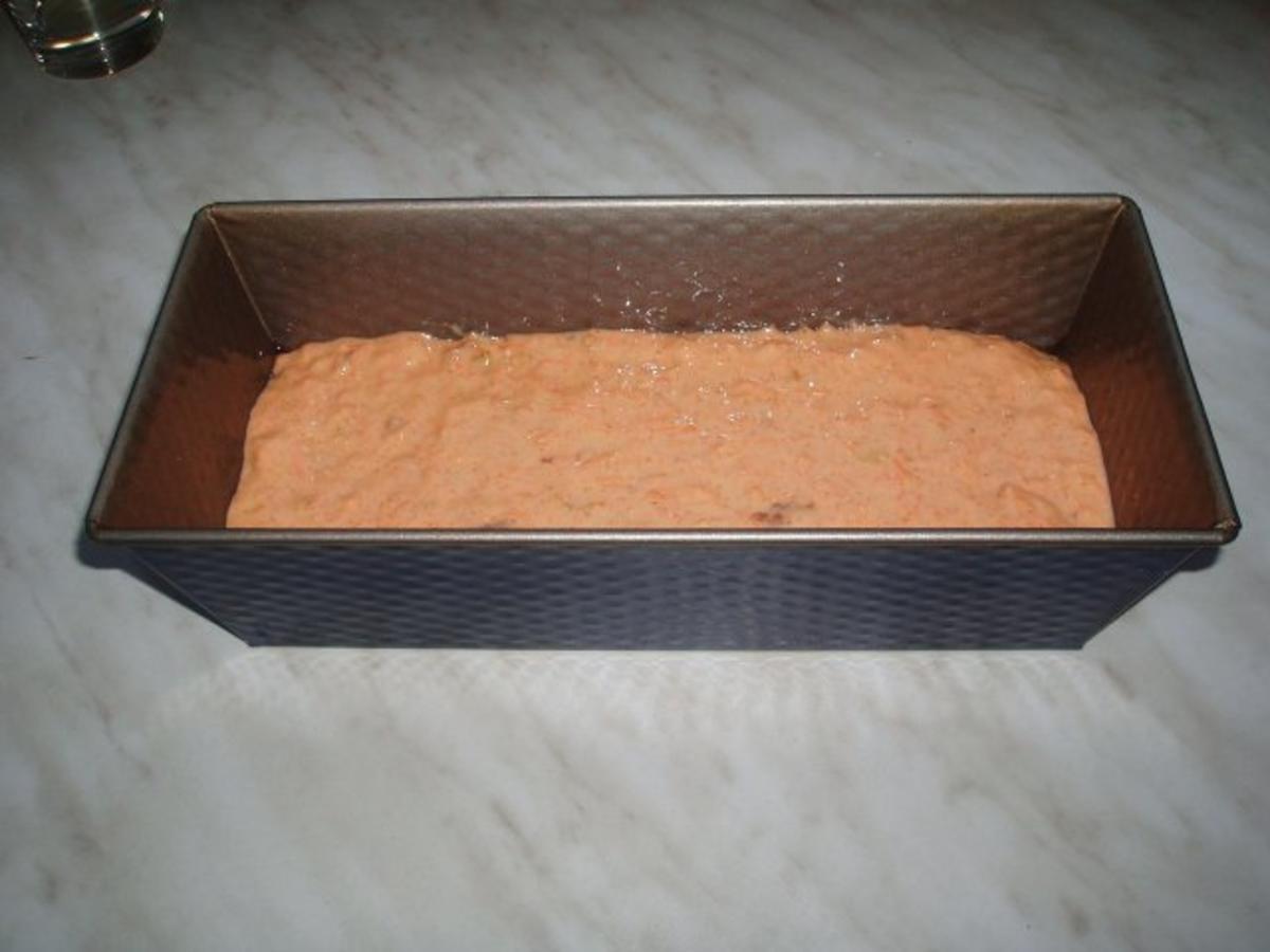Karotten-Walnuss-Kuchen - Rezept - Bild Nr. 2