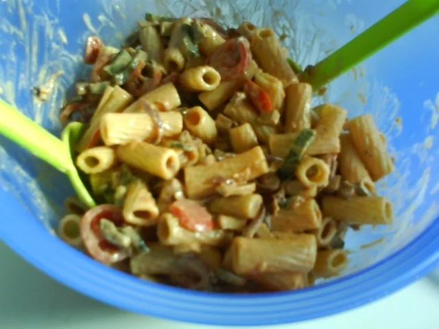 Nudelsalat mit karamellisiertem Gemüse - Rezept - Bild Nr. 9