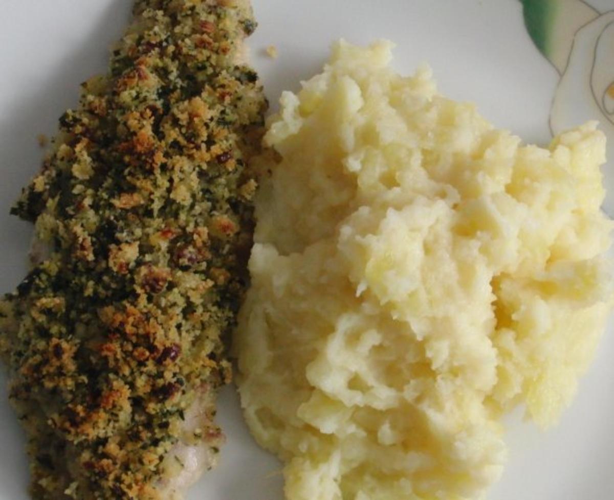 Fisch : Seehecht mit Kräuterkruste, dazu Kartoffelstampf - Rezept - Bild Nr. 3