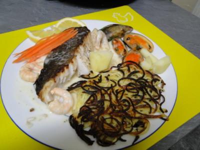 Rezept: Skrei Winterkabeljau Loin Filet und Grünschalmuschelfleisch mit King Prawns in Champagner- Skrei Winterkabeljau Loin Filet und Grünschalmuschelfleisch mit King Prawns in Champagner- - Rezept