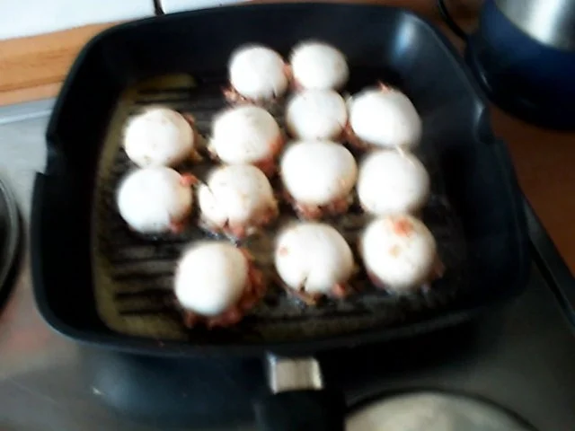 Rezept: gefüllte Champignons Bild Nr. 4 gefüllte Champignons - Rezept - Bild Nr. 4