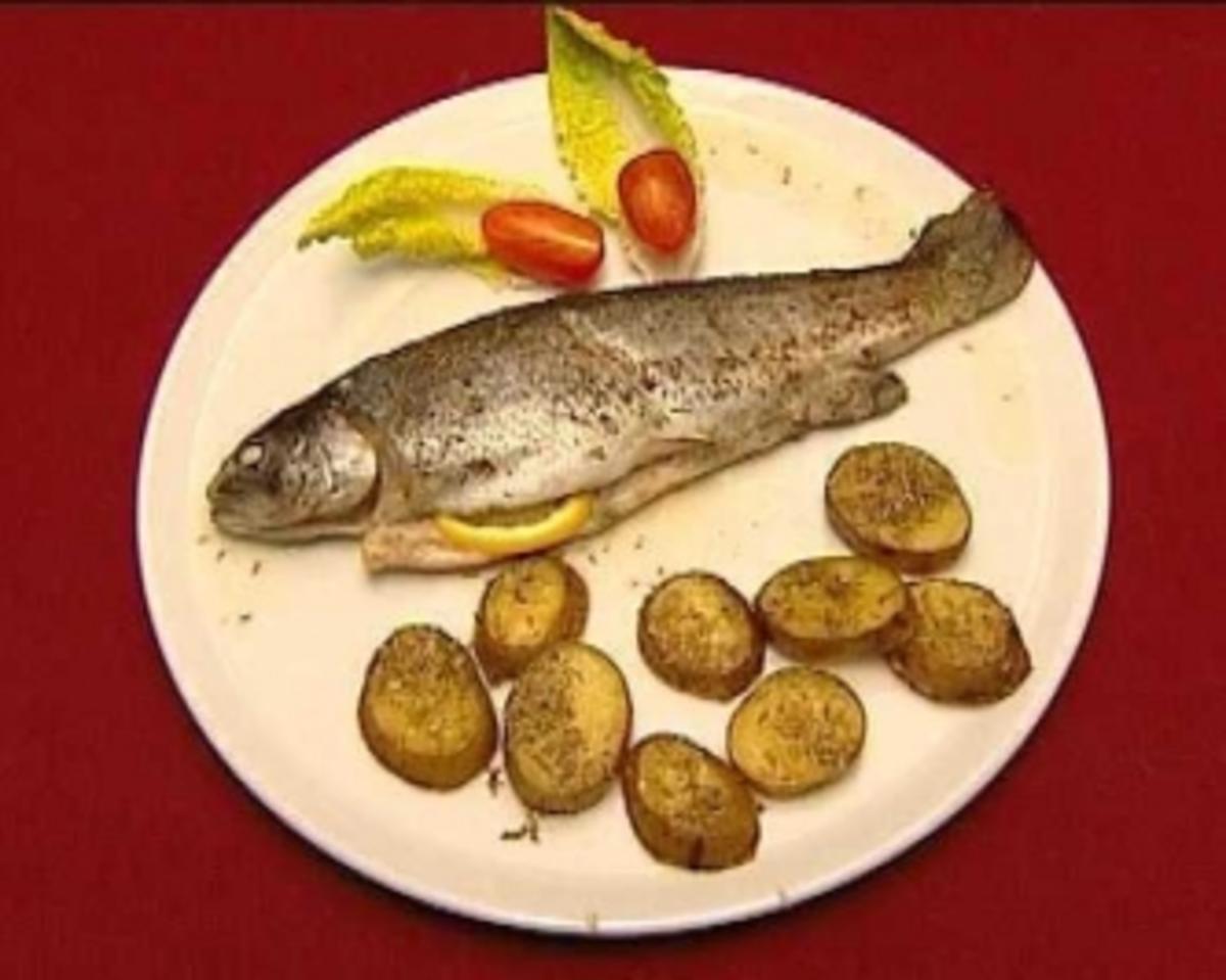 Forelle mit Rosmarienkartoffeln (Herbert Ulrich) - Rezept By Das
perfekte Promi Dinner