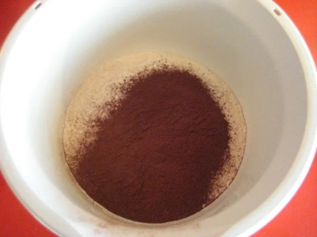 Schoko - Nuss - Gugelhupf - Rezept - Bild Nr. 3