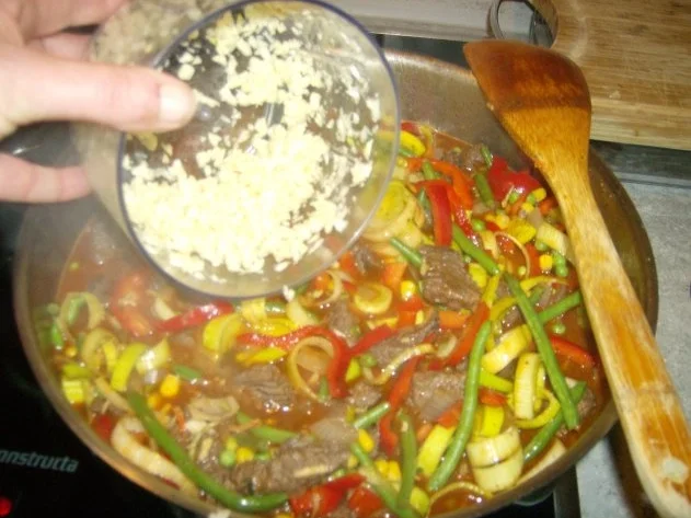 Buntes Gemüsetöpfchen mit Rindfleischstreifen - Rezept - Bild Nr. 9