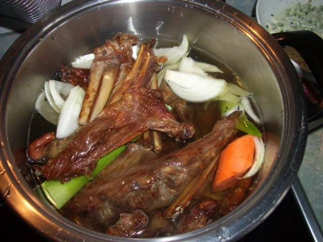 Lammbraten eingelegt in Weißwein und Buttermilch - Rezept - Bild Nr. 3