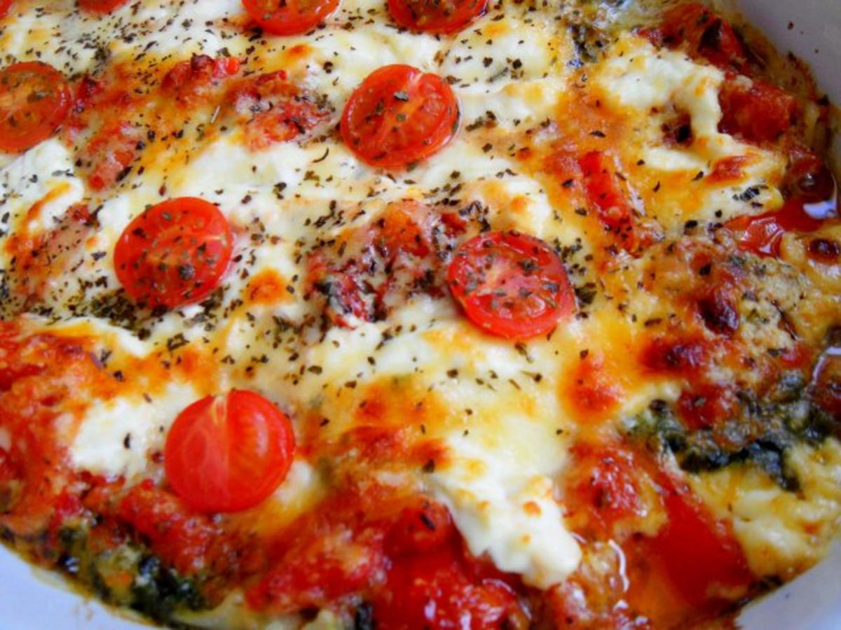 Vegetarische Lasagne; mit Spinat und Tomaten - Rezept