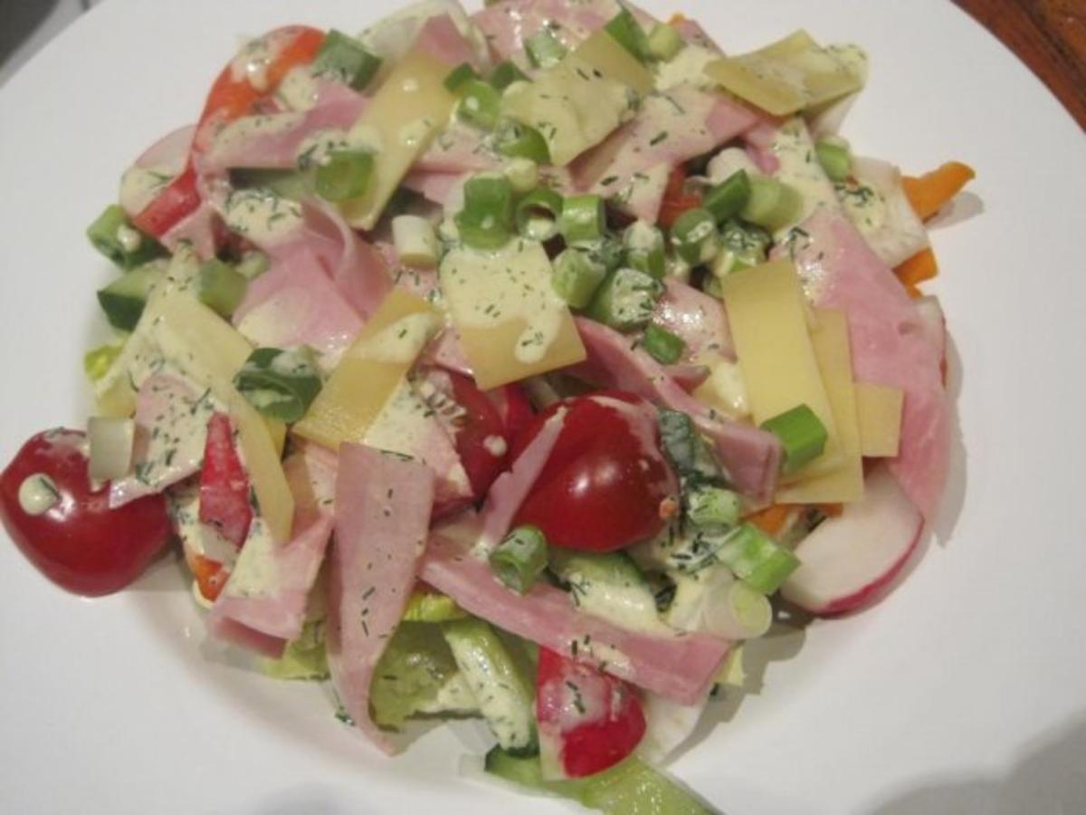 Salat als Hauptgericht - Rezept - Bild Nr. 3