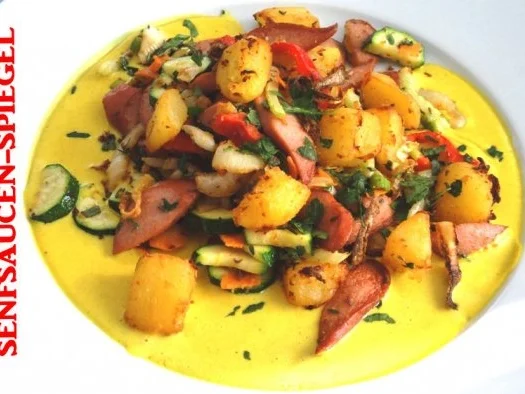 Wurst-Pfanne mit Gemüse auf Senf-Saucen-Spiegel - Rezept - Bild Nr. 8