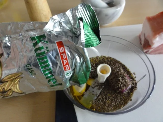 Rezept: Kümmelbraten vom betrunkenen Schwein Bild Nr. 11 Kümmelbraten vom betrunkenen Schwein - Rezept - Bild Nr. 11