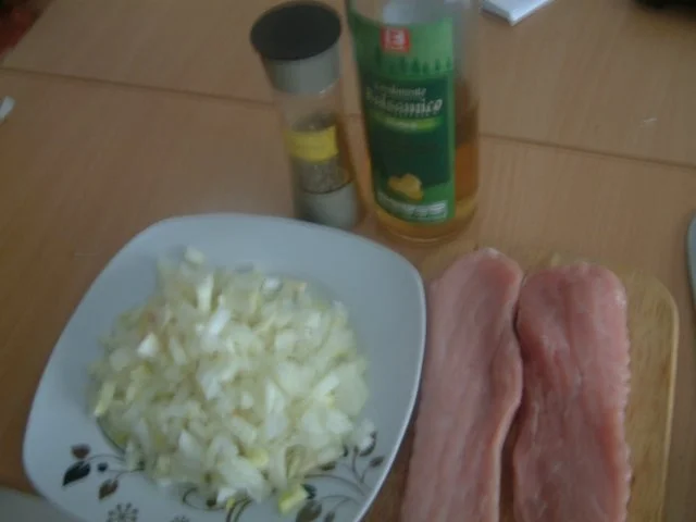 Rezept: Heinzis Majoranfleisch Bild Nr. 2 Heinzis Majoranfleisch - Rezept - Bild Nr. 2