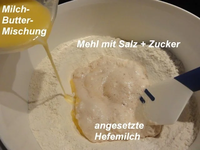 Rezept: Hefe: APFELTORTE gedeckt mit Zitronenguß Bild Nr. 3 Hefe: APFELTORTE gedeckt mit Zitronenguß - Rezept - Bild Nr. 3