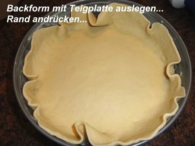Rezept: Hefe: APFELTORTE gedeckt mit Zitronenguß Bild Nr. 8 Hefe: APFELTORTE gedeckt mit Zitronenguß - Rezept - Bild Nr. 8