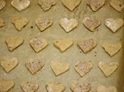 Plätzchen: Zitronen-Pistanzien-Herzen - Rezept