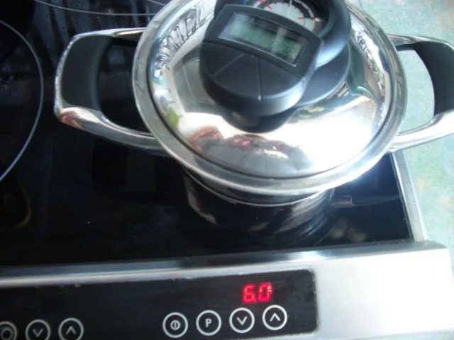 Rezept: Filetschnitzel mit Rosenkohl und Petersilienkartoffeln Bild Nr. 6 Filetschnitzel mit Rosenkohl und Petersilienkartoffeln - Rezept - Bild Nr. 6