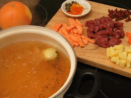 Rezept: Rindersüppchen mit Meerrettich Bild Nr. 5 Rindersüppchen mit Meerrettich - Rezept - Bild Nr. 5