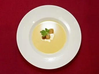 Rheinische Kartoffelsuppe mit Croutons (Gabriele Metzger) - Rezept