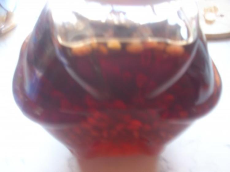 Granatapfel Likör - einfach - von Ele-Ele Granatapfel Likör - einfach - von Ele-Ele