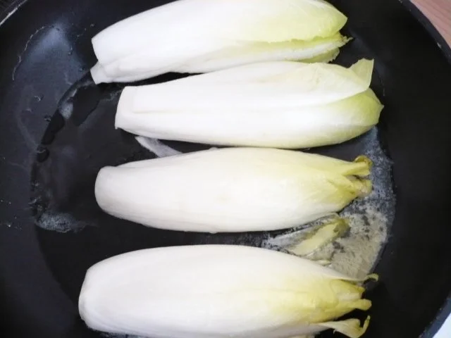 Chicoree   mit  Schinken und  Käsesoße - Rezept - Bild Nr. 2