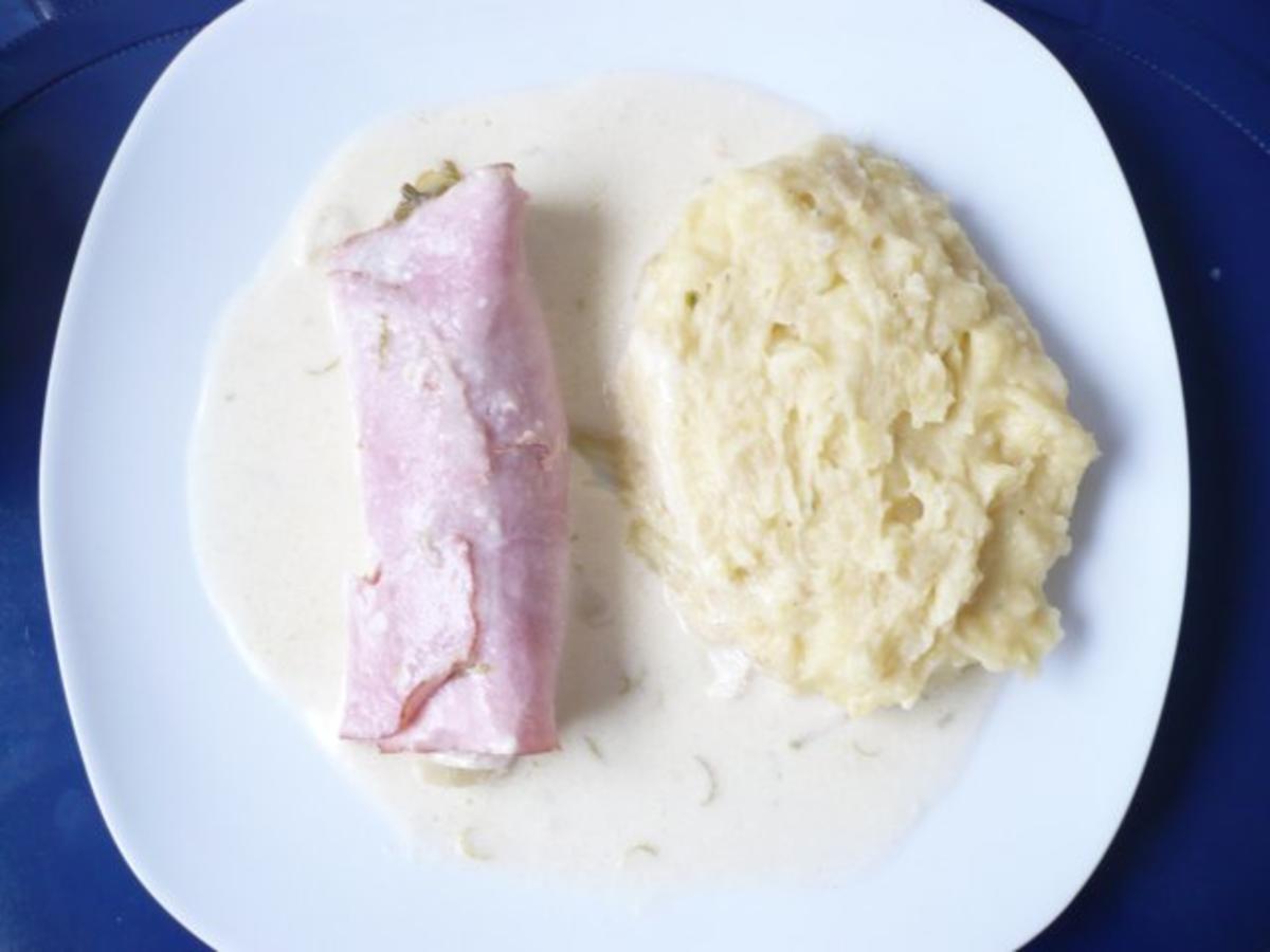 Chicoree mit Schinken und Käsesoße - Rezept - kochbar.de