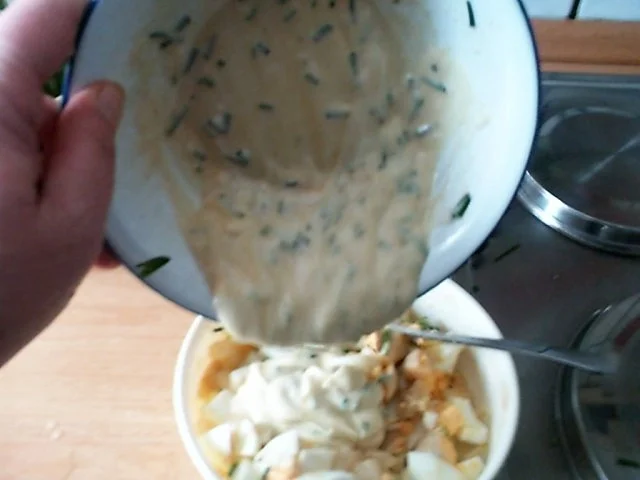 Rezept: Schnittlauch-Eiersalat mit Spargel Bild Nr. 6 Schnittlauch-Eiersalat mit Spargel - Rezept - Bild Nr. 6